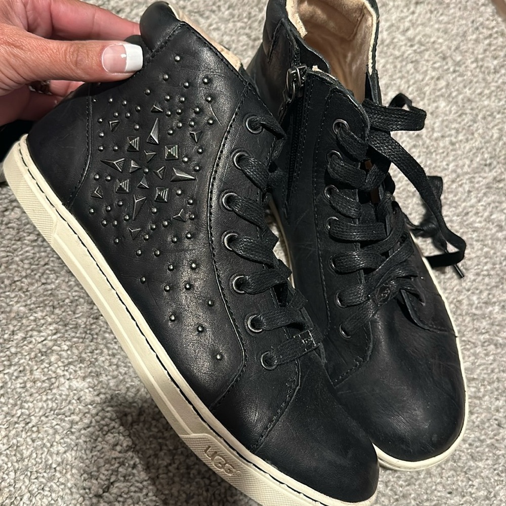 Ugg sneakers